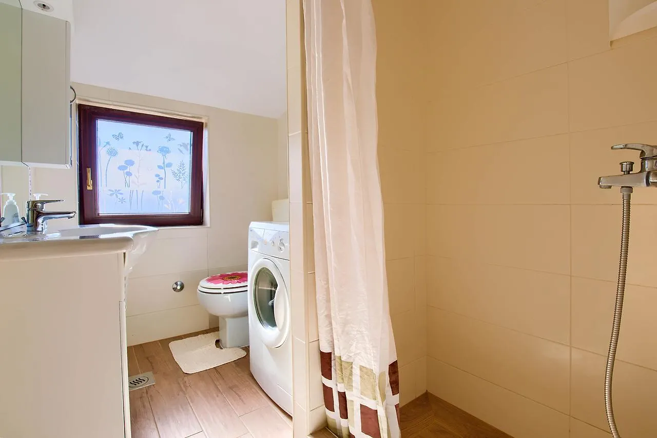 Apartment Mikulic Pula